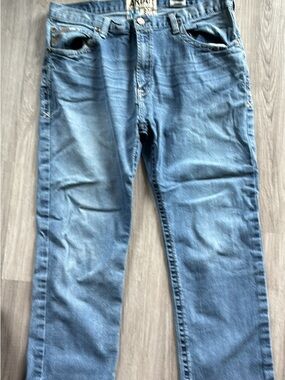 Ariat Men's Light Wash Straight Jeans